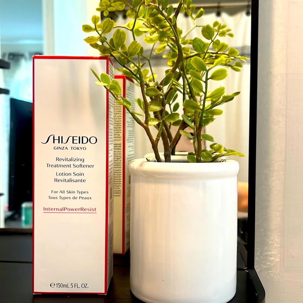 Shiseido Giza Tokyo Revitalizing Treatment Softener 5 FL. OZ.